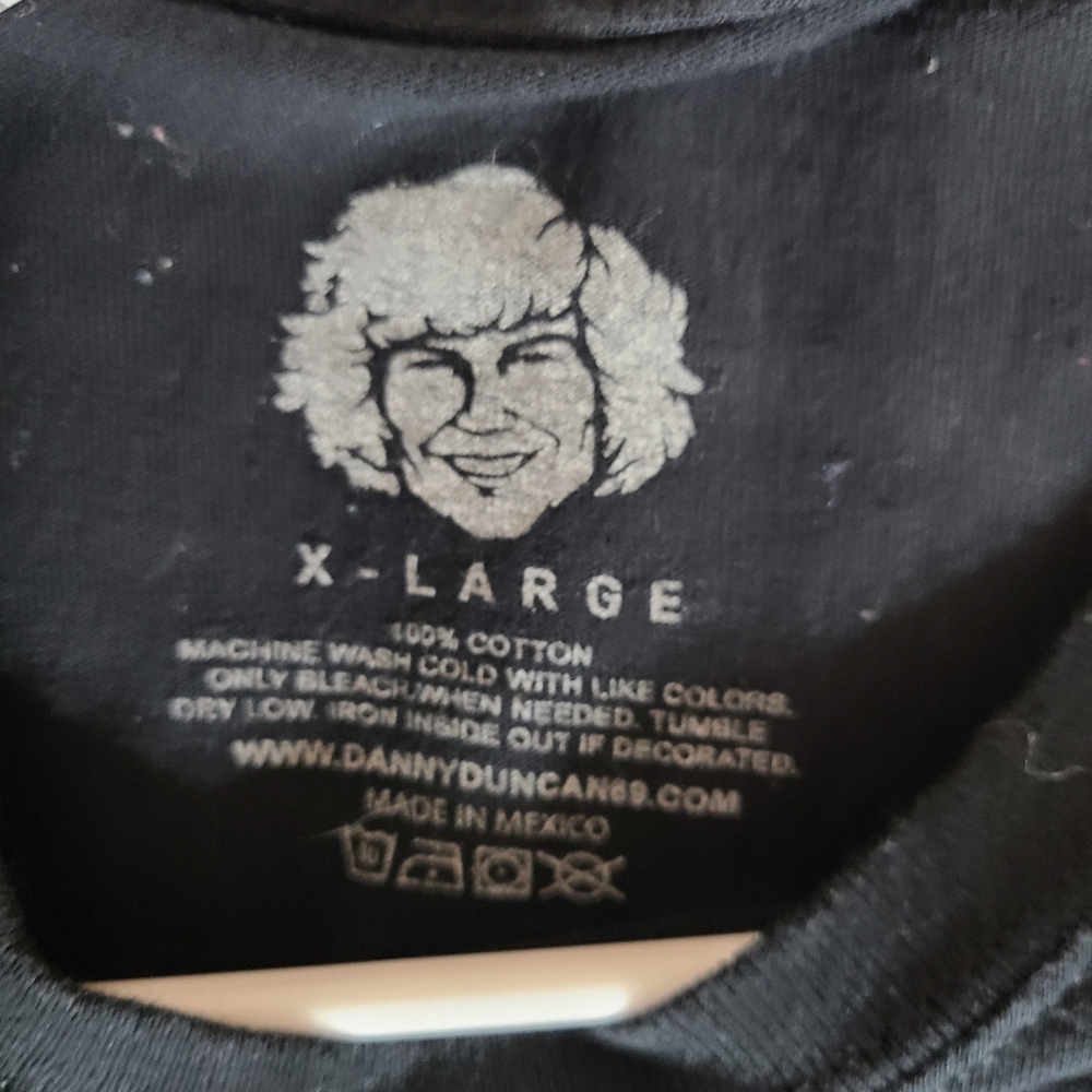 Virginity rocks!! - Picture 2 of 2